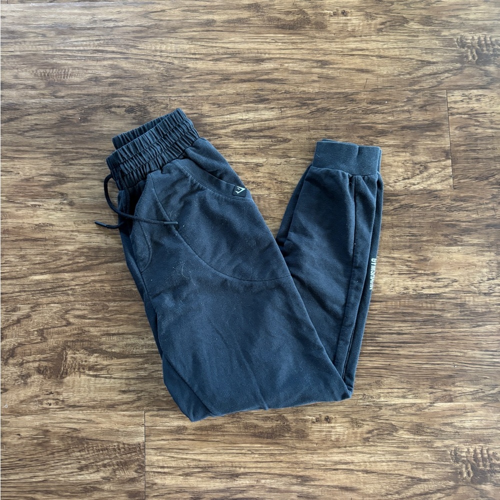 Gymshark Men’s Small Black Joggers /  Sweatpants